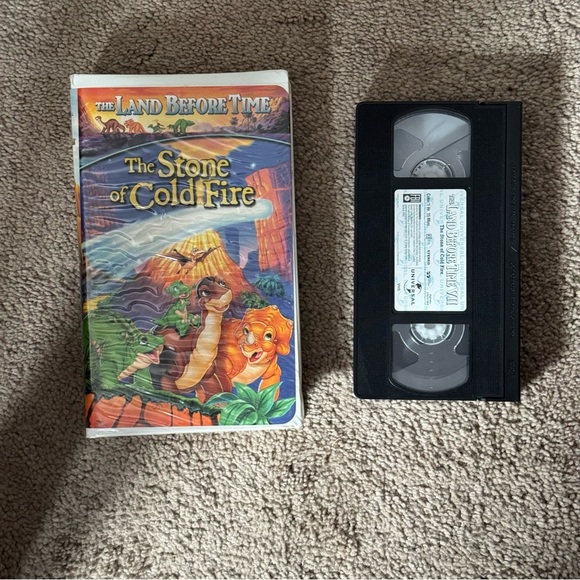 The Land Before Time: The Stone of Cold Fire VHS Tape - Picture 1 of 2
